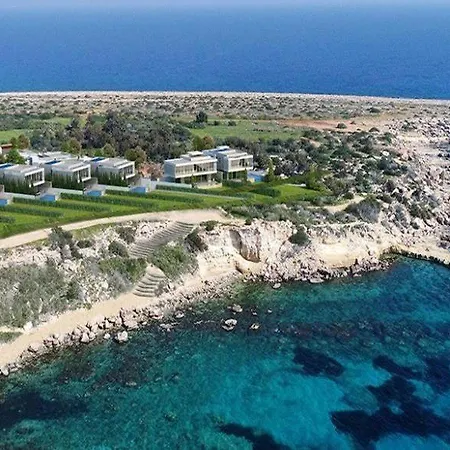 Feriested Periyialli Konnos 5*