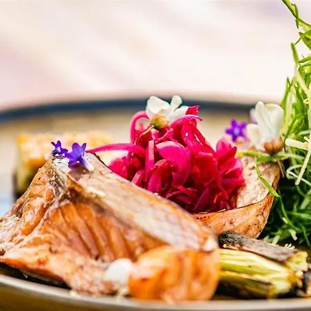 Periyialli Konnos Semesteranläggning (resort) 5*